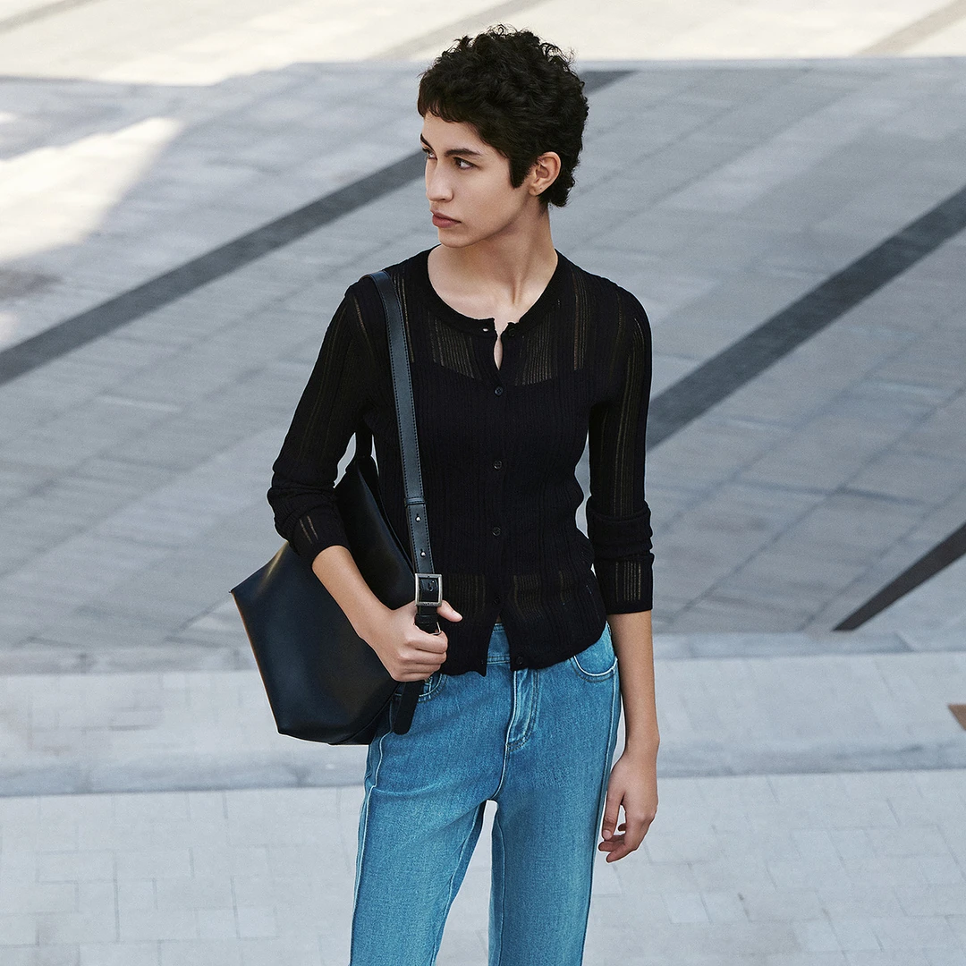 COVERINS2025新款针织衫CC35206010