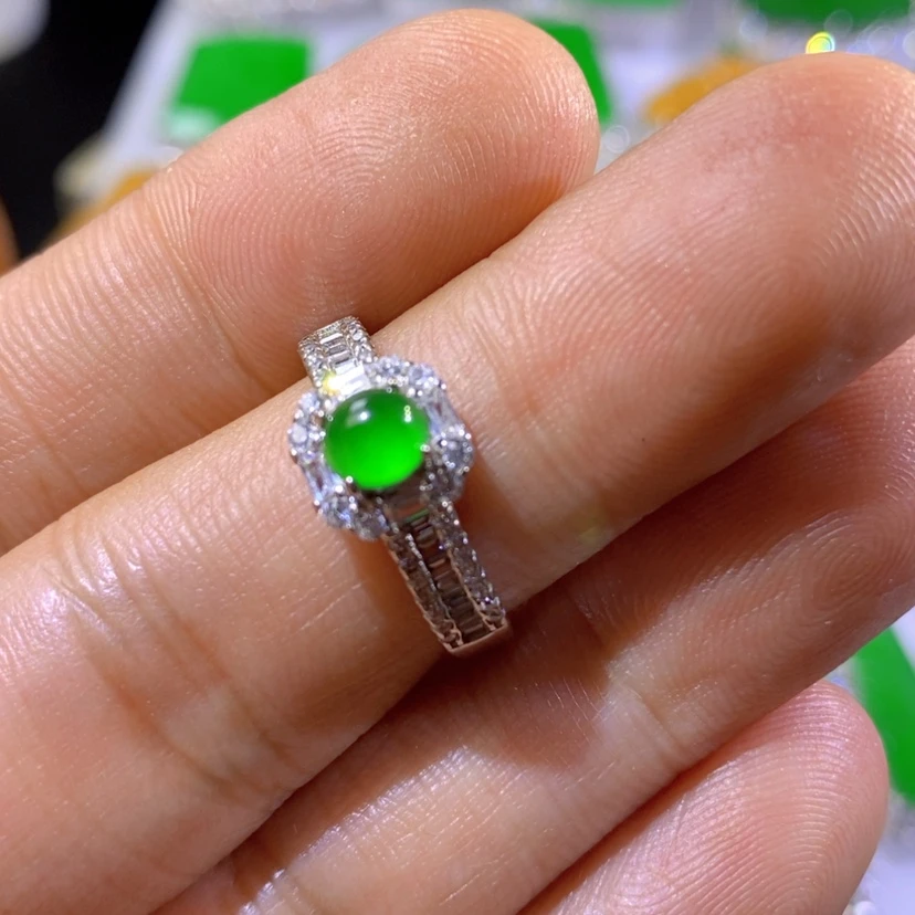 【闪购商品】翡翠挂件银S925镶嵌天然翡翠