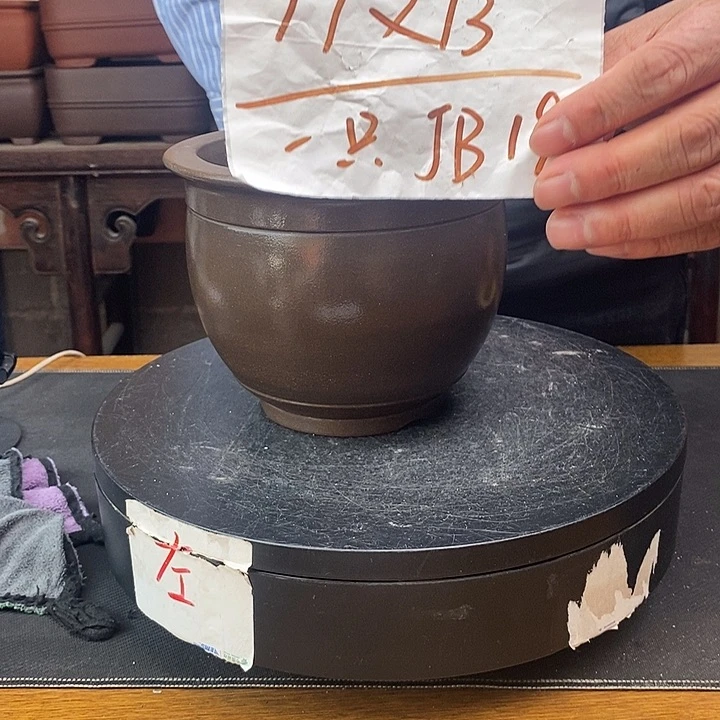 紫砂花盆货号一只JB19