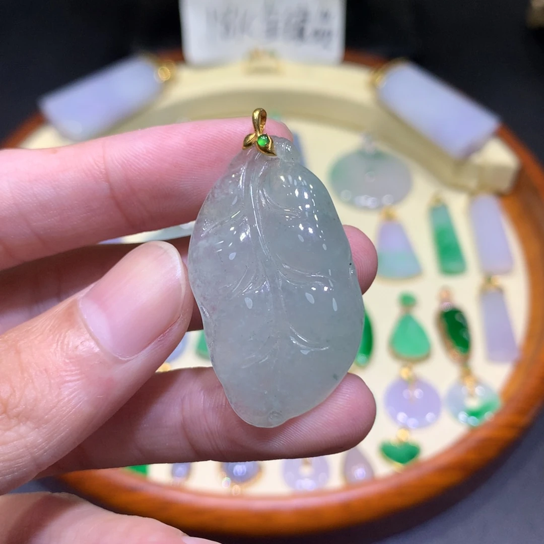 翡翠18K金镶嵌吊坠(不含链)