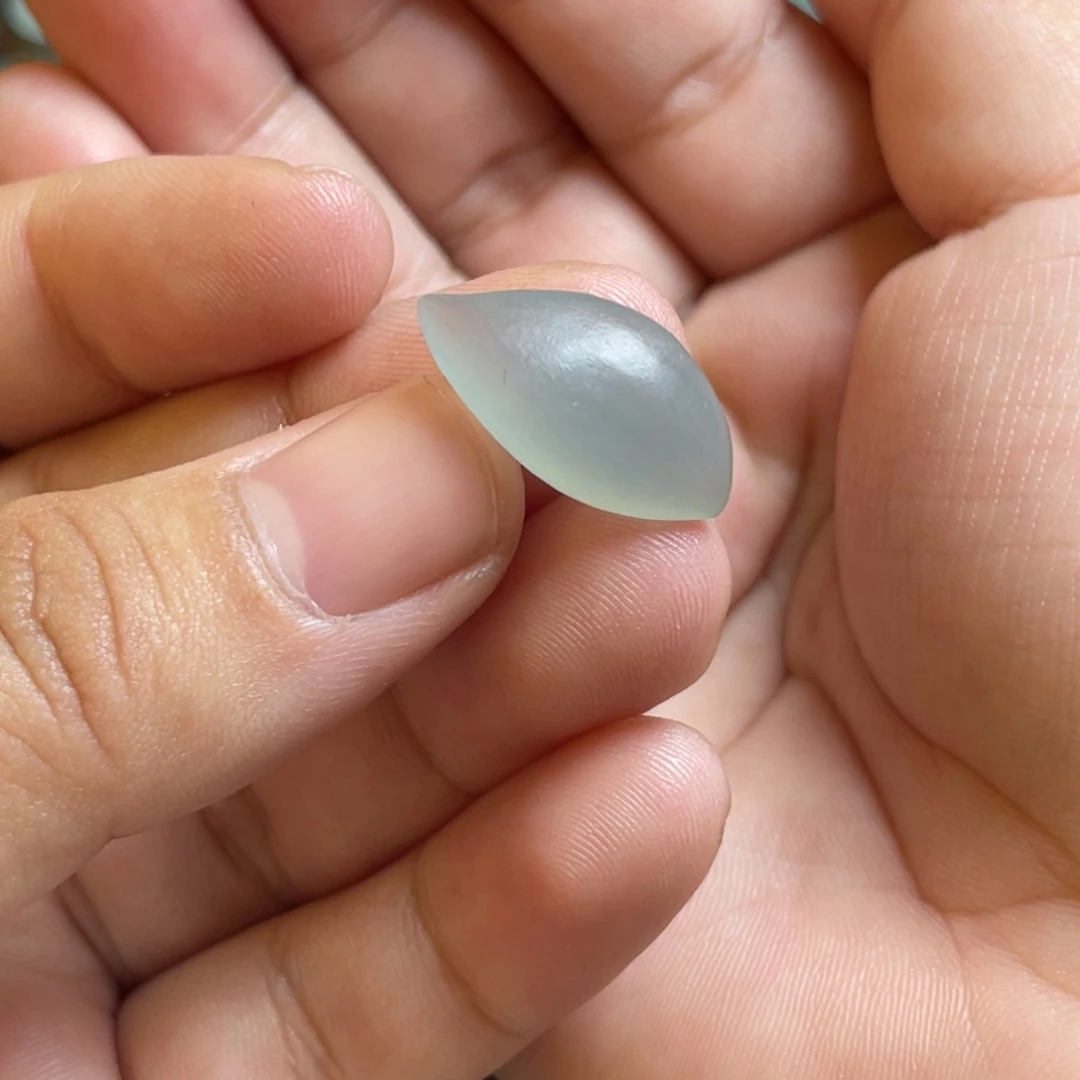 定制翡翠未镶嵌随行
