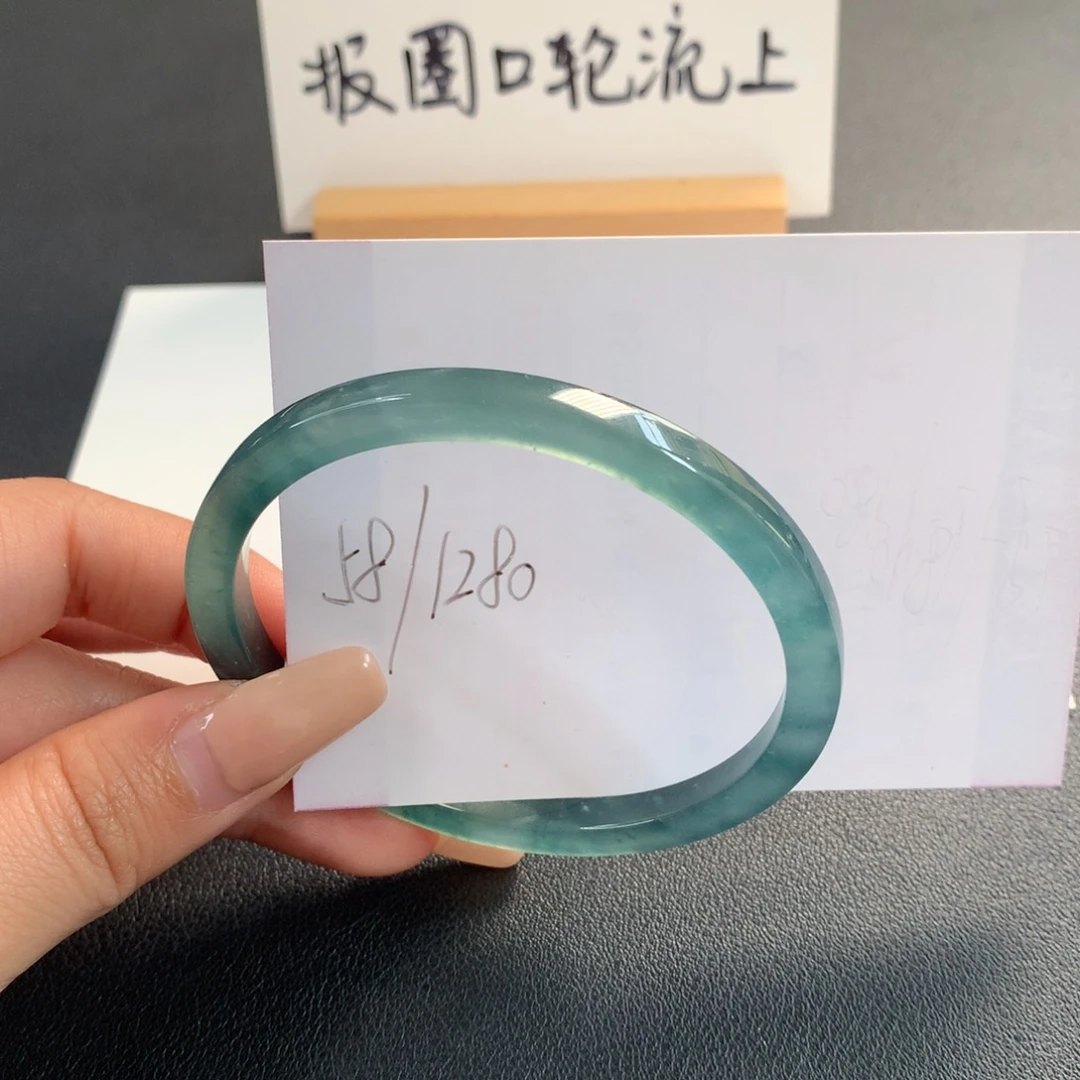 翡翠未镶嵌手镯天然翡翠