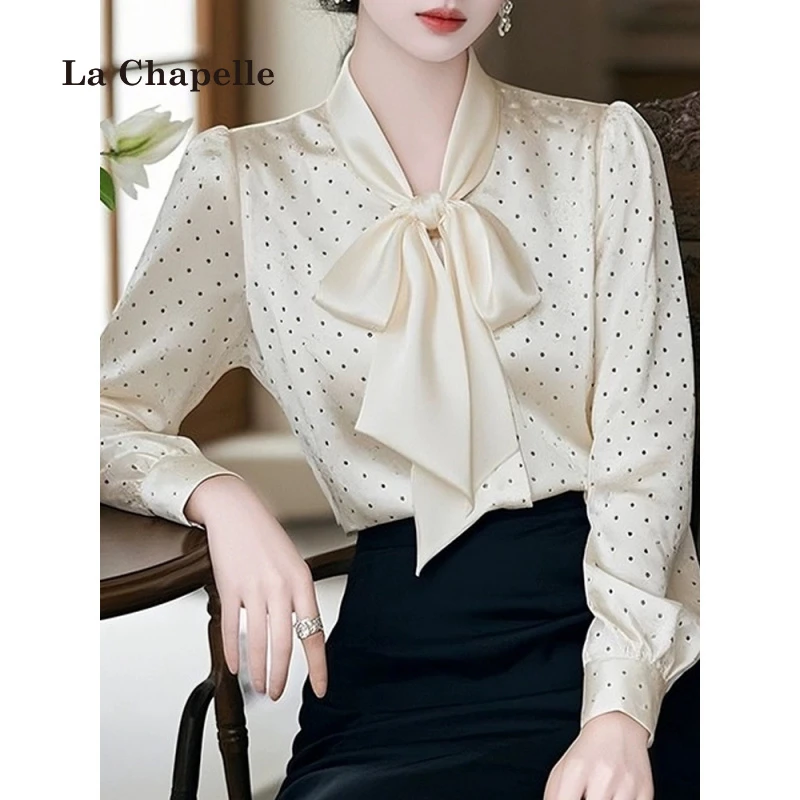 拉夏贝尔时尚复古港风白色波点蝴蝶结长袖缎面衬衫女春季洋气衬衣