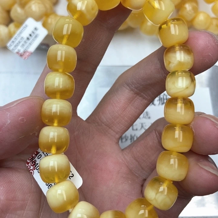 琥珀未镶嵌珠宝奇石10