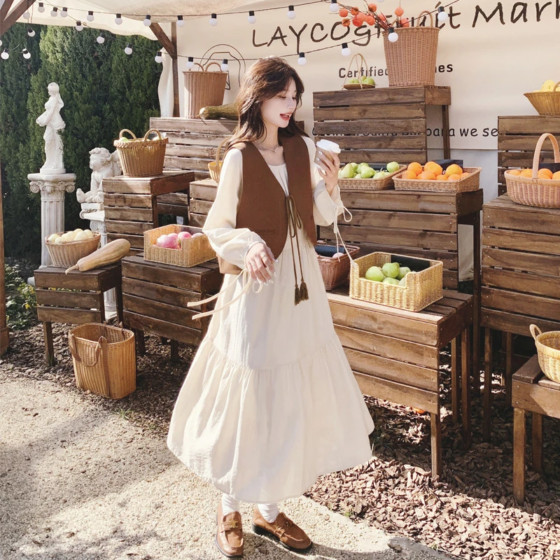 复古V领流苏马甲连衣裙2025秋季新款显瘦通勤旅游穿搭度假风套装