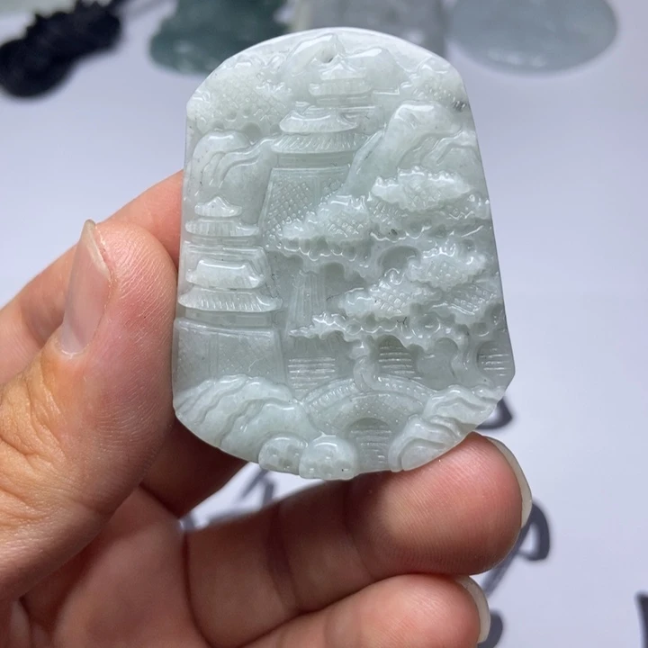 翡翠未镶嵌颈饰翡翠