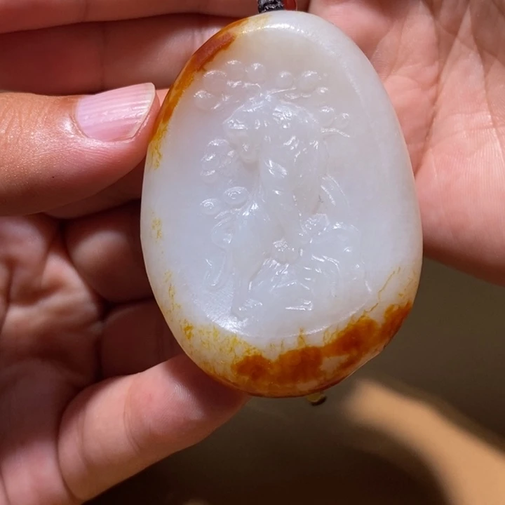 用***1颈饰未镶嵌和田玉