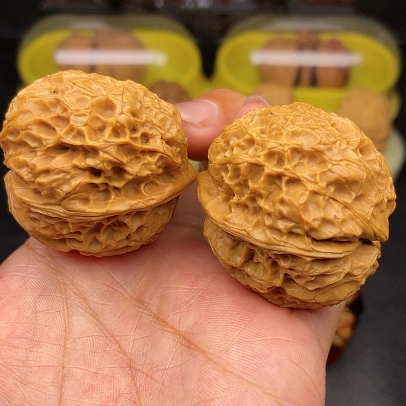 【闪购商品】文玩核桃把件40尺金蟾球