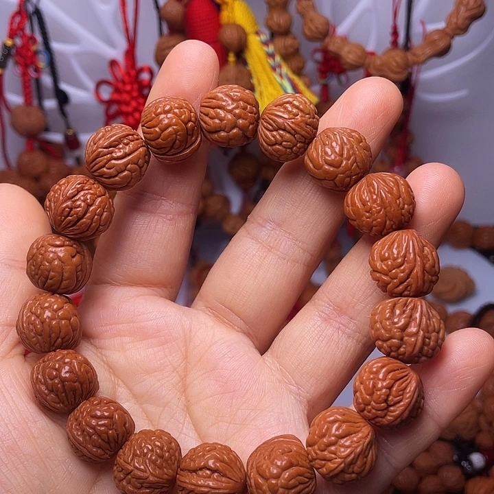 桃核吊坠龙纹桃枭