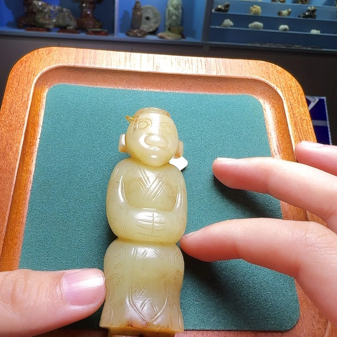 相***分和田玉未镶嵌挂件