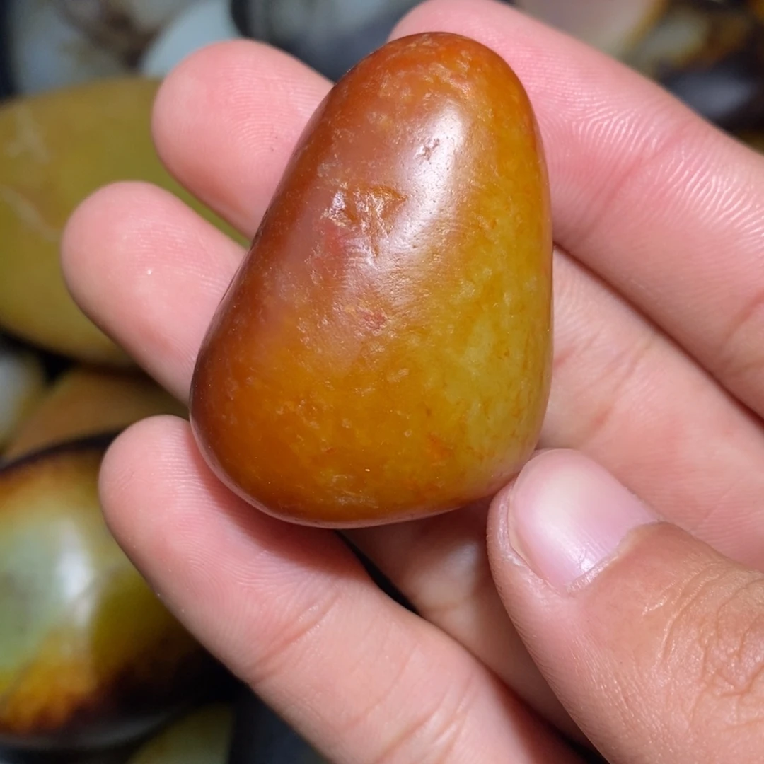 和田玉未镶嵌珠宝奇石