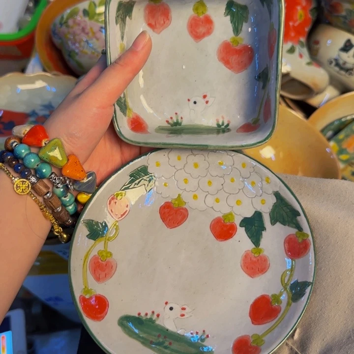 瓷片手工手绘陶瓷细微不一样