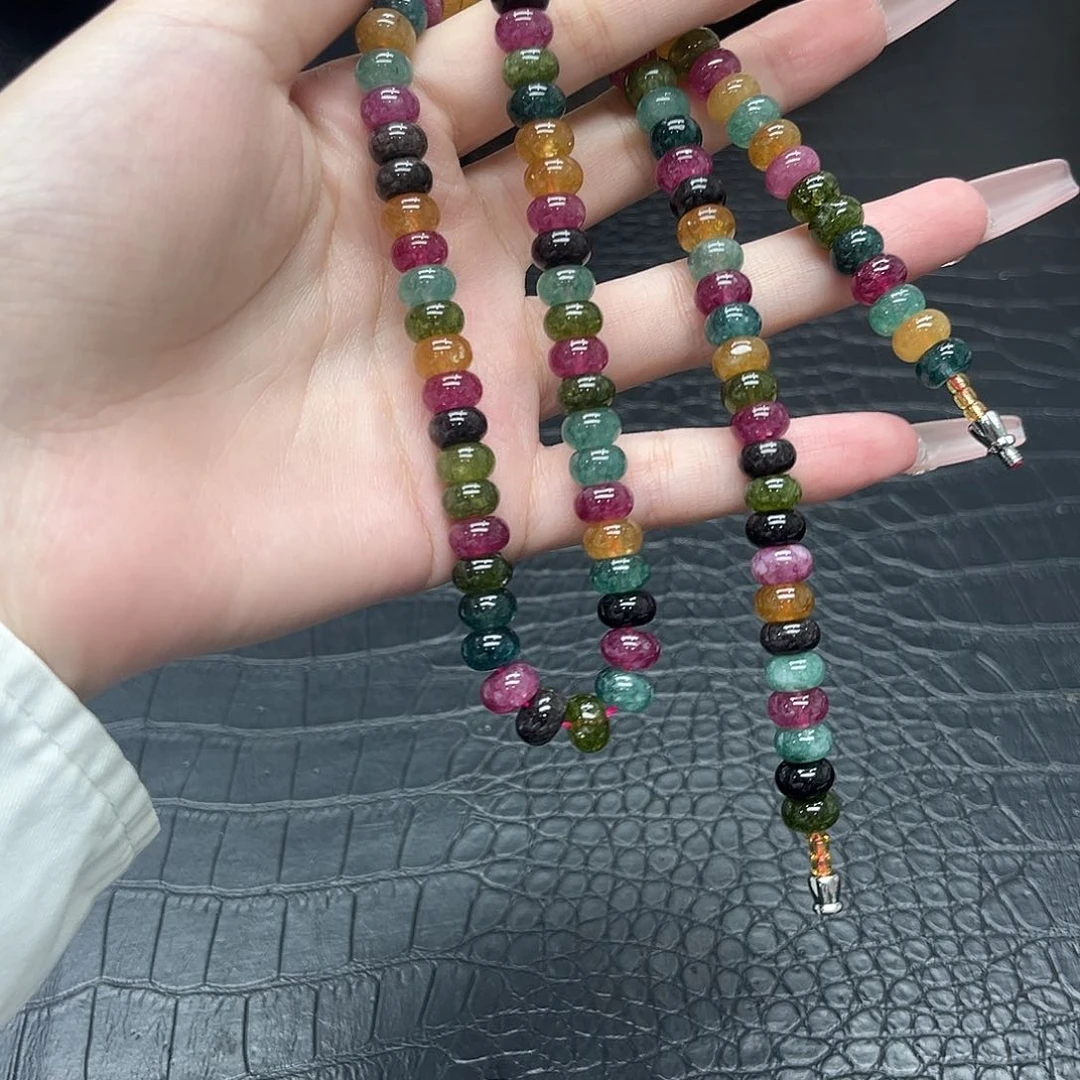 翡翠手镯未镶嵌默认瑕疵