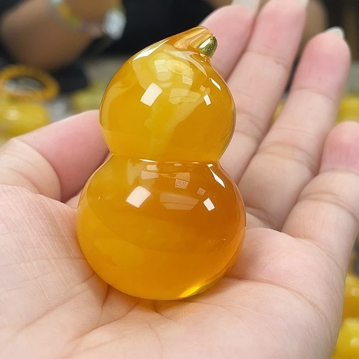 琥珀未镶嵌珠宝奇石琥珀h48