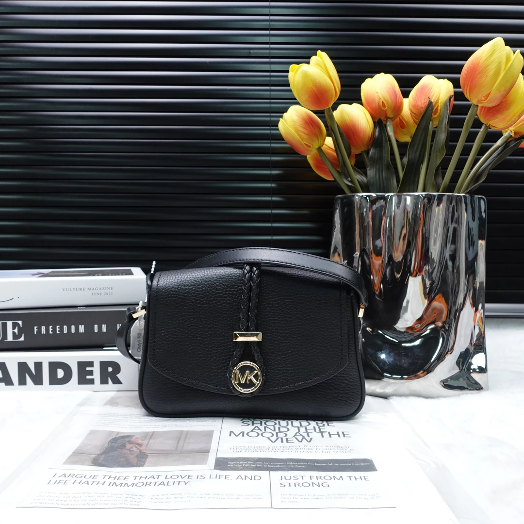 95新 MICHAELKORS/迈克高仕 单肩包/T20152100