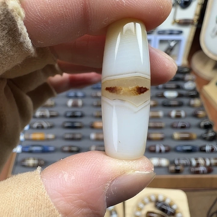 玛瑙/玉髓合金颈饰