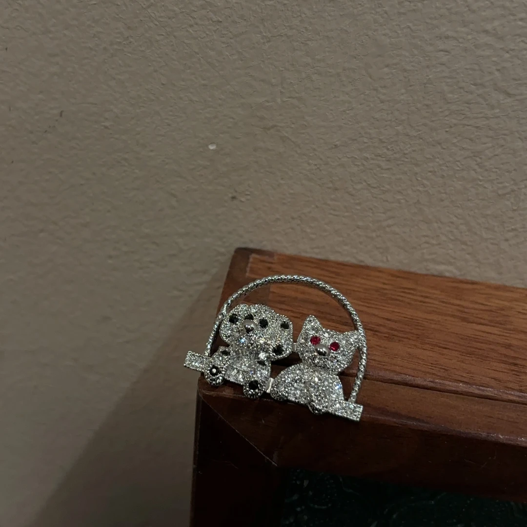 非金属树脂胸针 东大门细闪卡通胸针B58