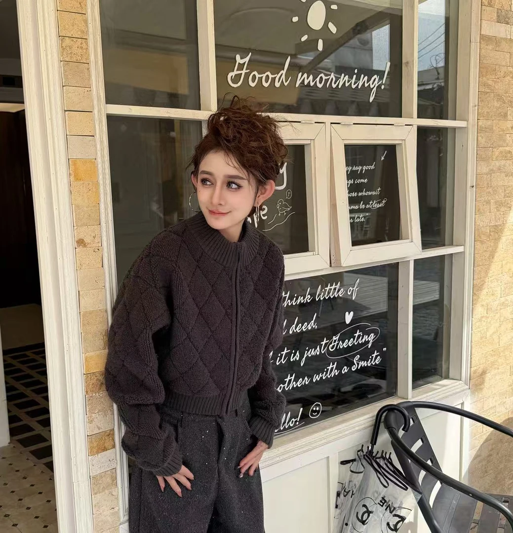 2025冬季美式高级感时髦菱形拉链慵懒风气质针织毛衣外套