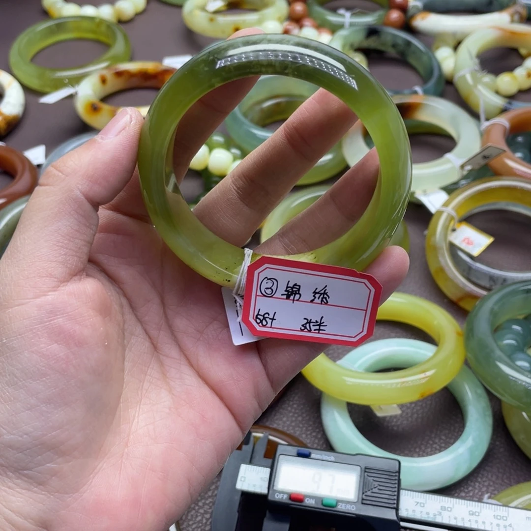 ～***绣蛇纹石玉未镶嵌手镯