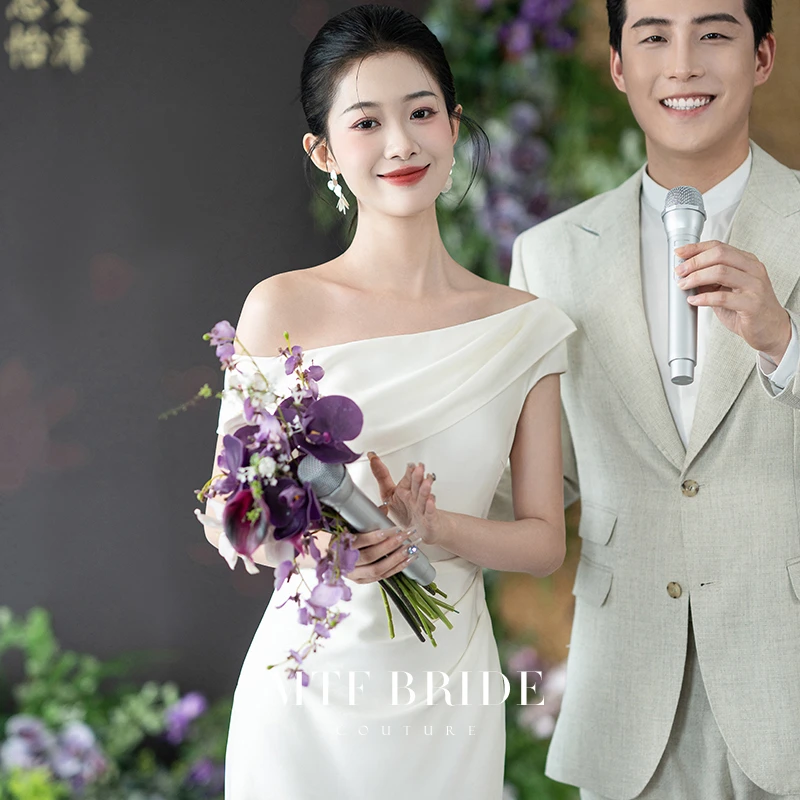 满庭芳【恋人II】法式荡领斜肩订婚礼服高级感连衣裙领证登记小白裙