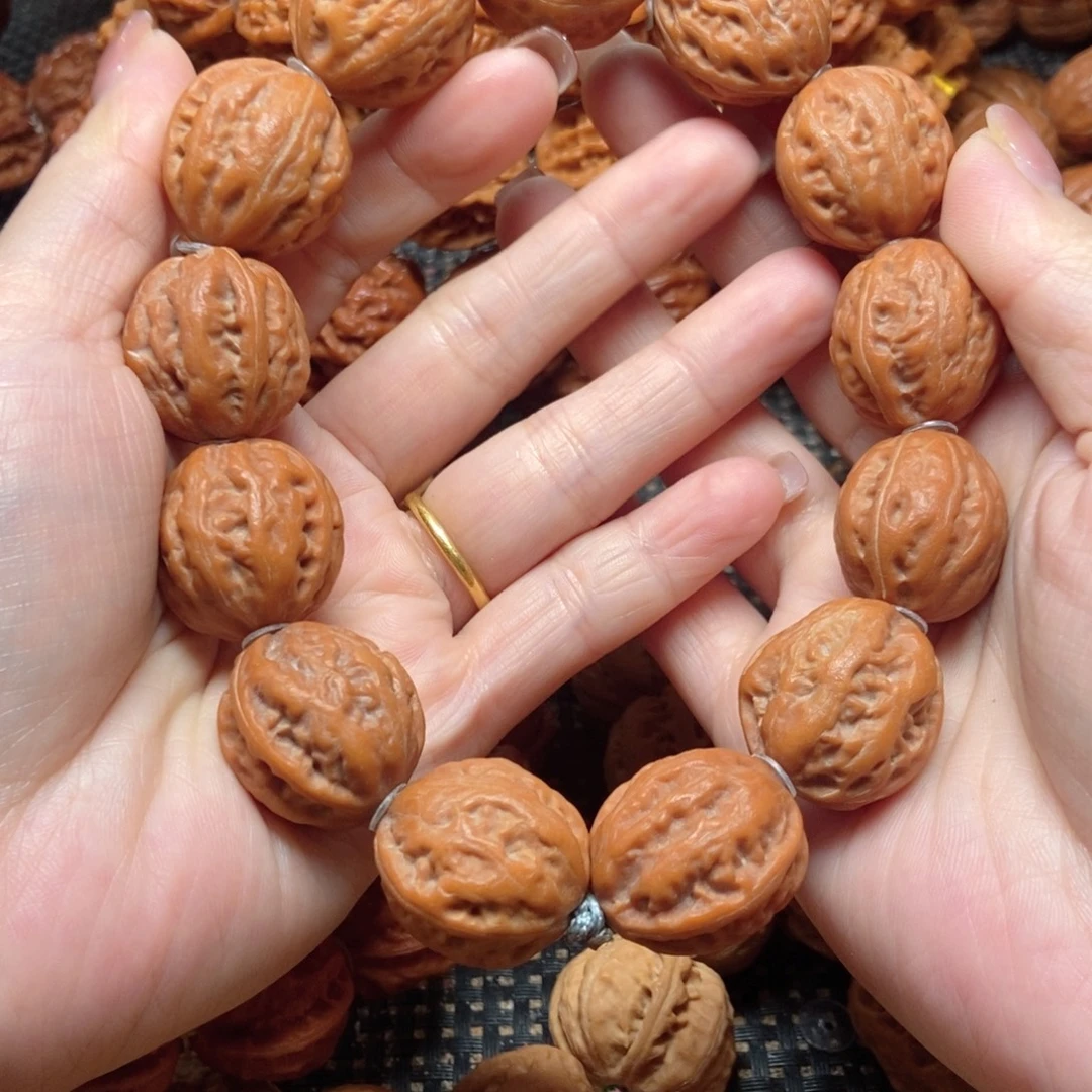 文玩核桃吊坠粗筋八棱手串