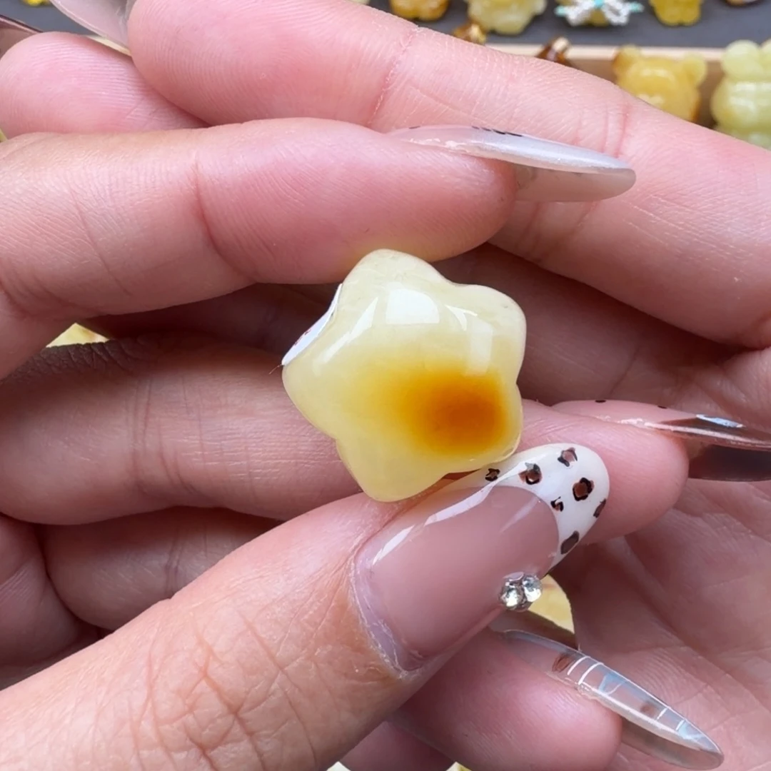 琥珀未镶嵌裸石蜜蜡