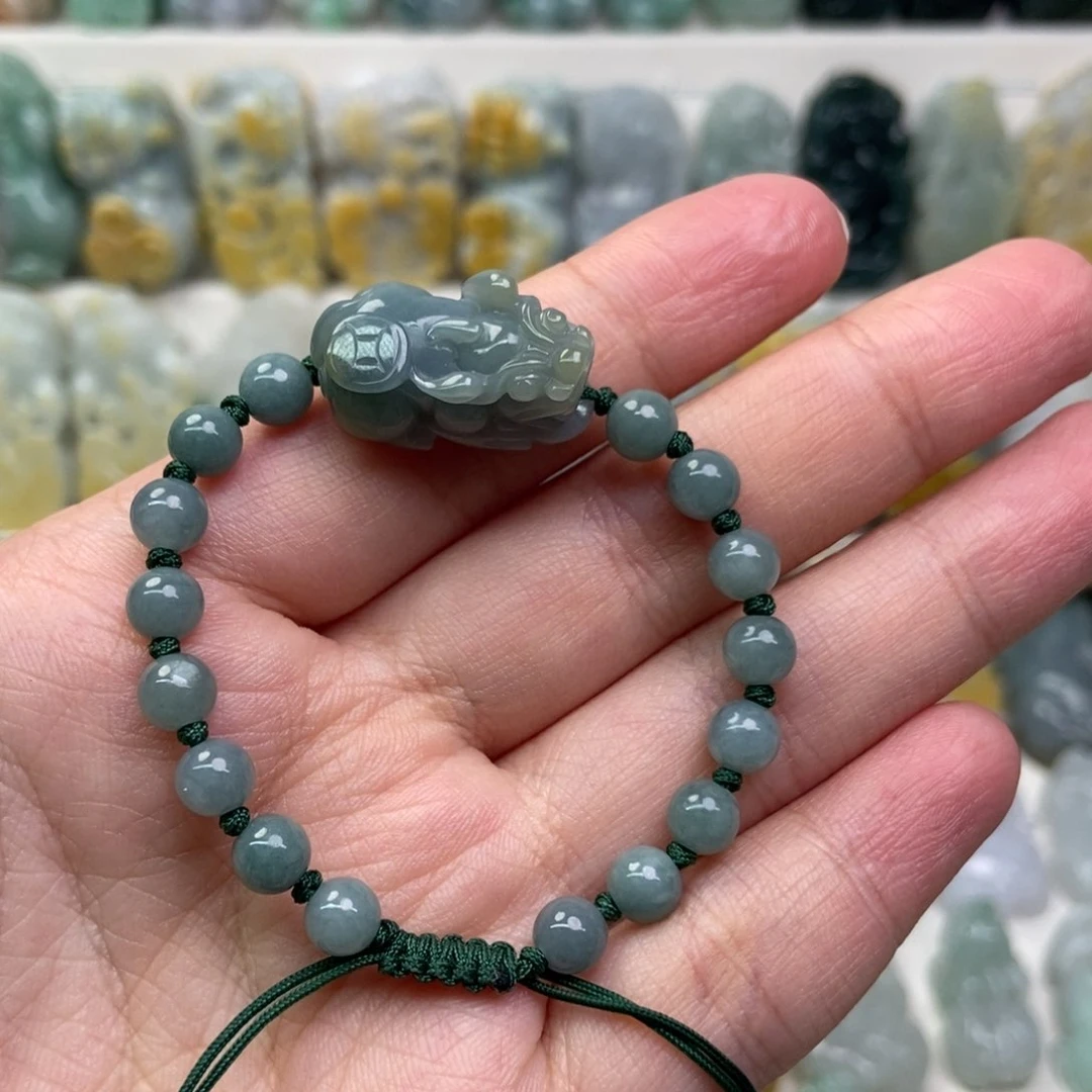 翡翠吊坠(赠链)未镶嵌手绳