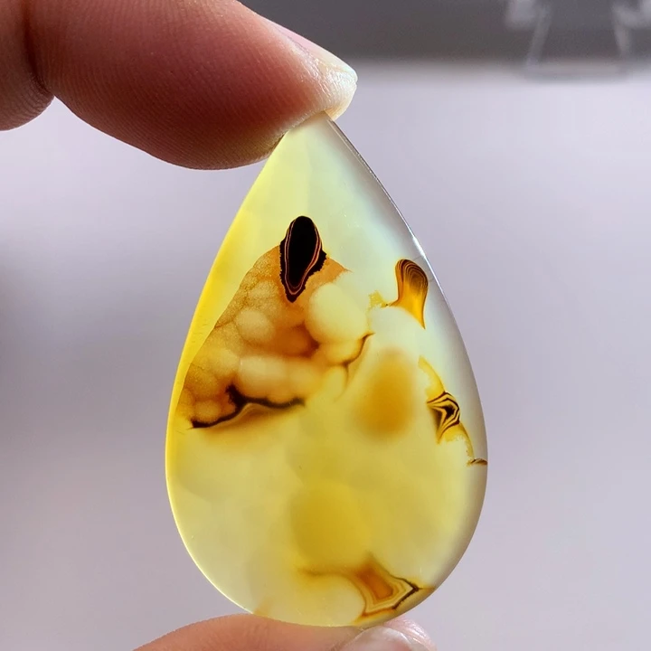 玛瑙/玉髓颈饰未镶嵌摆****）