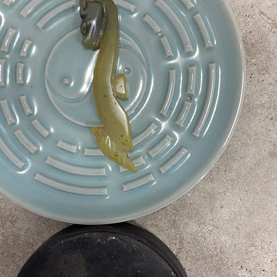 其他现代陶瓷工艺品