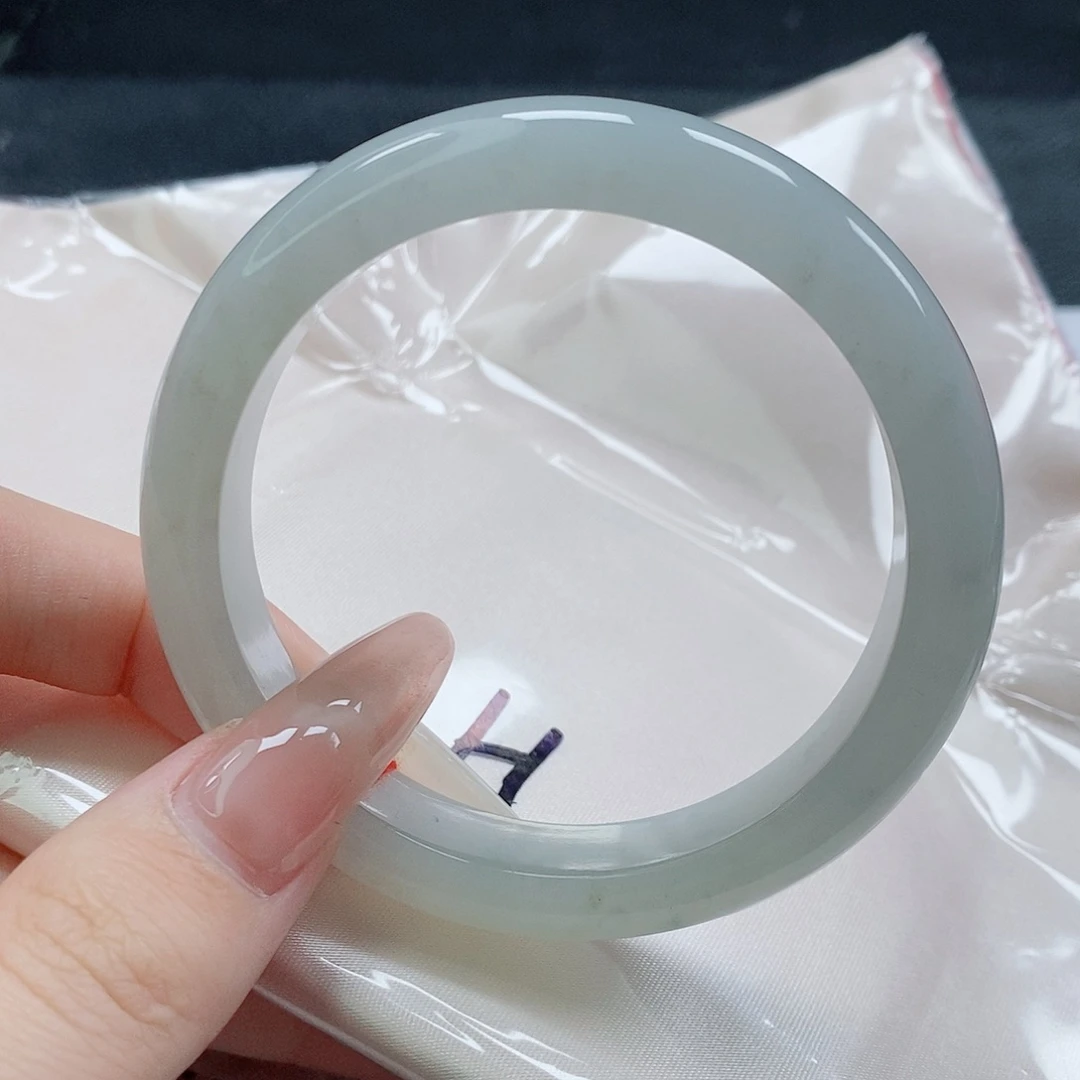 【闪购商品】未镶嵌手镯翡翠426号
