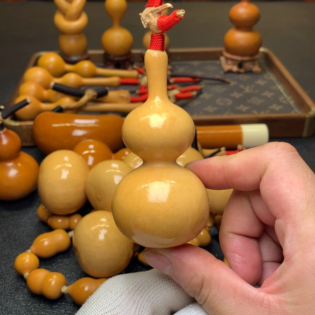 晟天然植物保护研究所所长的