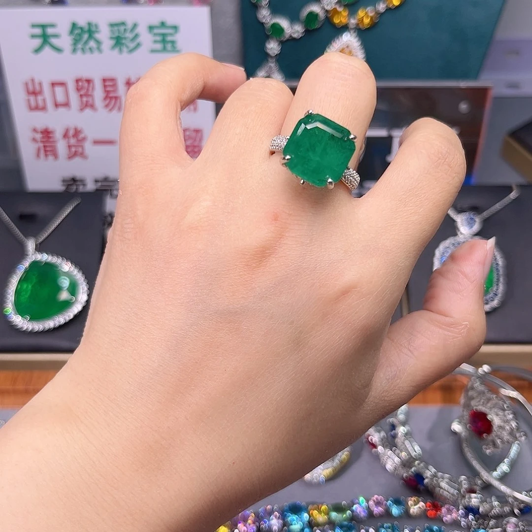 祖母绿戒指银S925镶嵌152