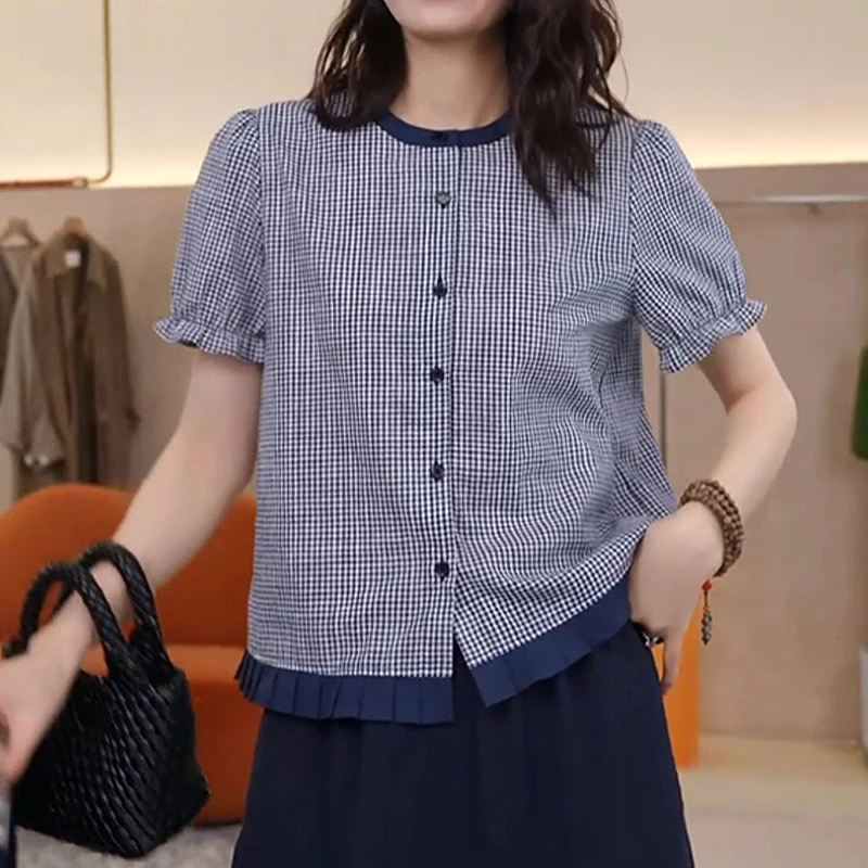 时尚气质休闲风短袖衬衫女高级感减龄木耳边条纹圆领洋气衣服潮