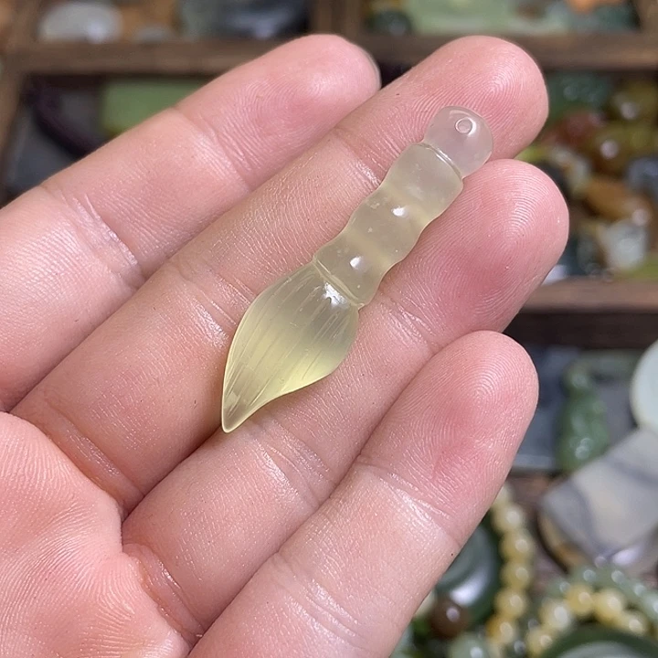 蛇纹石玉未镶嵌挂件