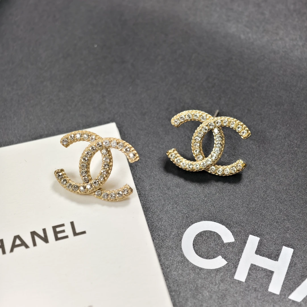 未使用 Chanel/香奈儿 耳钉中号香槟金满钻精致时尚