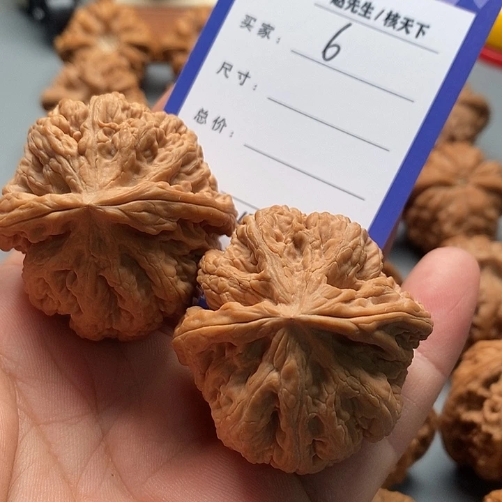 知***樂桃核吊坠平谷大粗筋