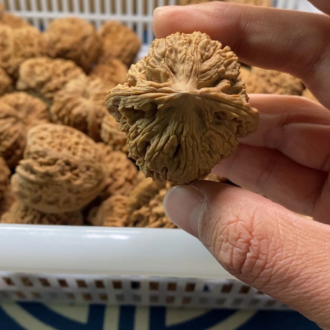 江***2吊坠文玩核桃南疆