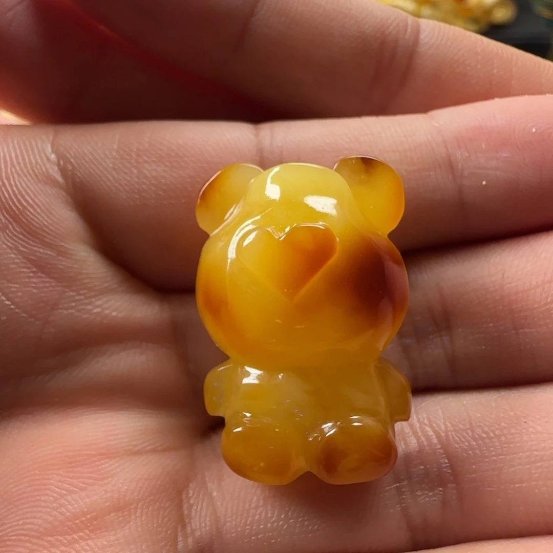 未镶嵌颈饰蜜蜡蜜蜡俏色小熊吊坠（打孔备注不退换）