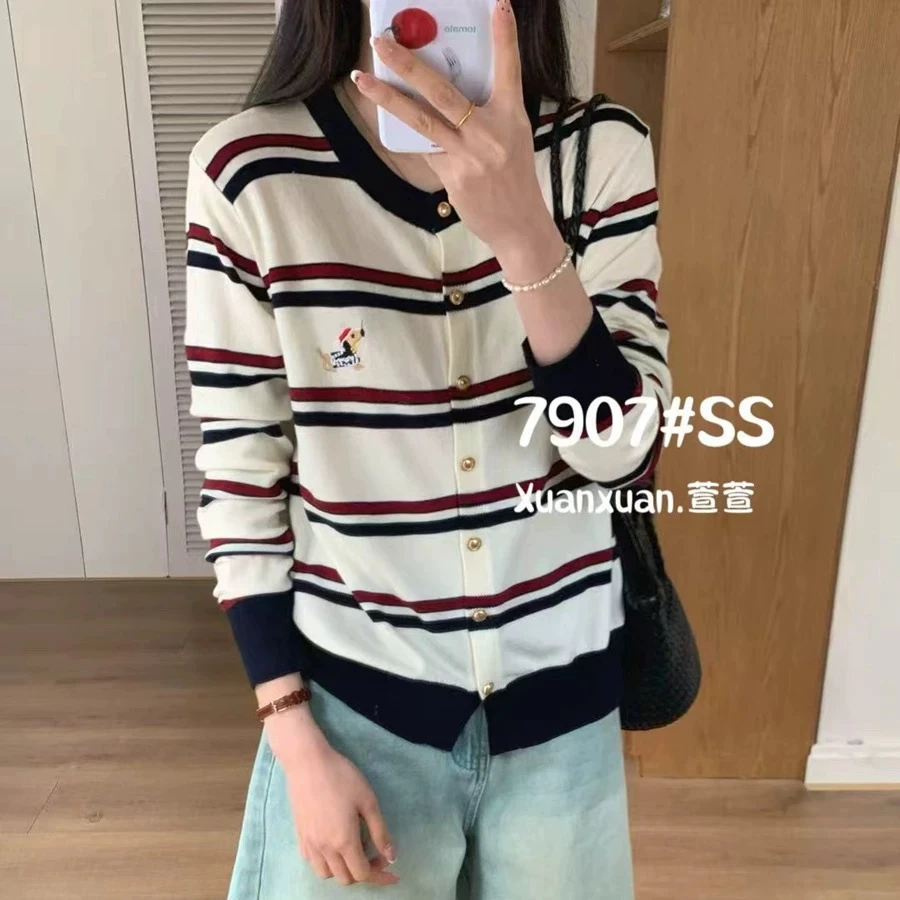 1018春季新款条纹针织单排扣开衫女刺绣小狗长袖百搭