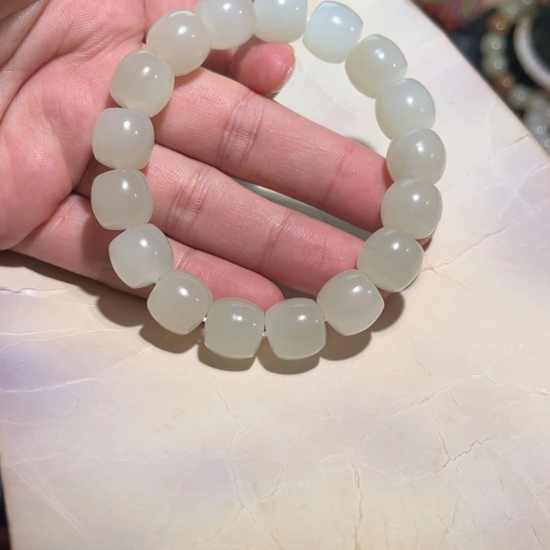 未镶嵌手链和田玉