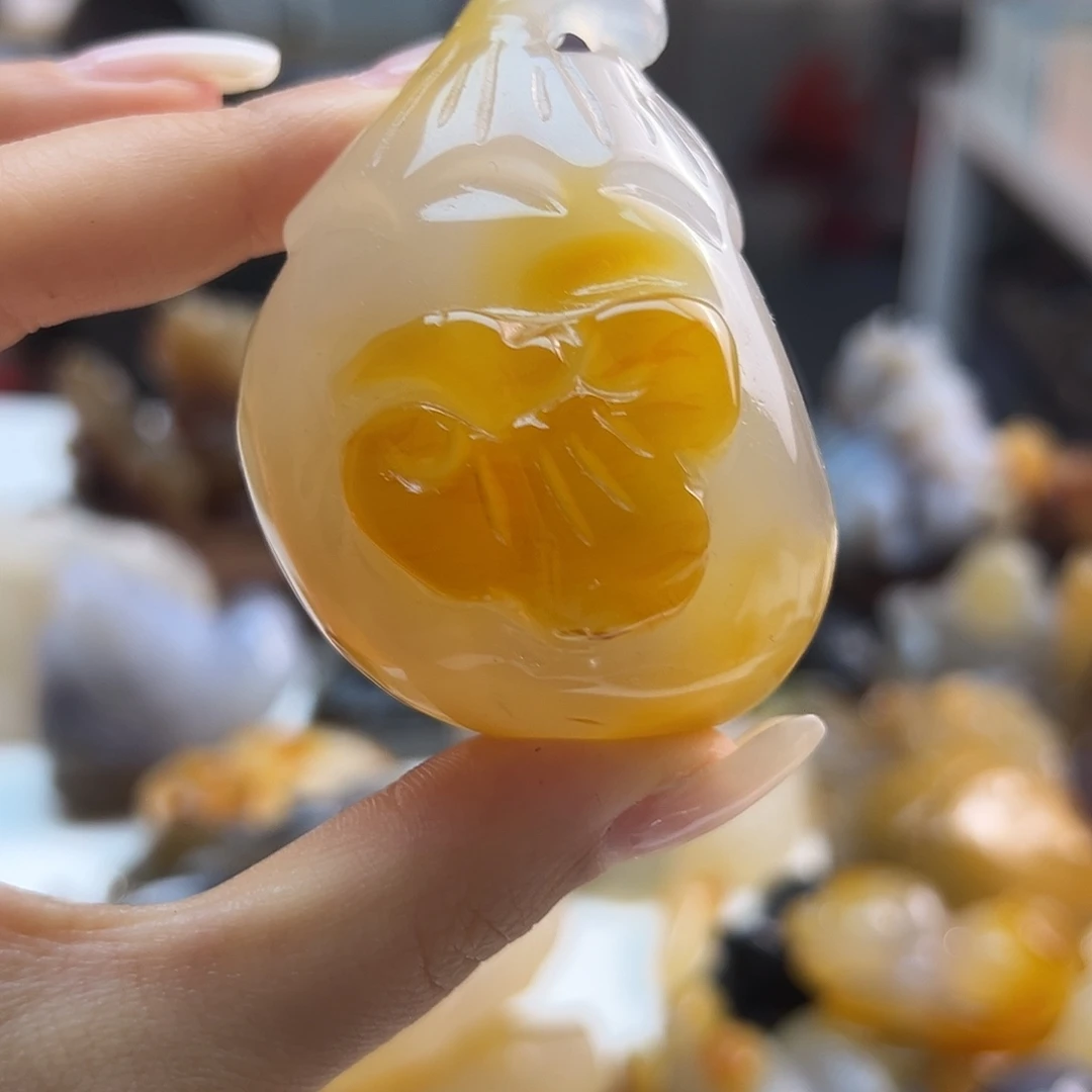 玛瑙/玉髓未镶嵌吊坠(不含链)