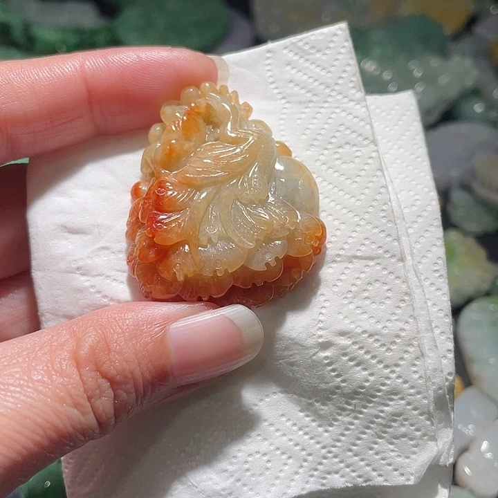 颈饰未镶嵌翡翠天