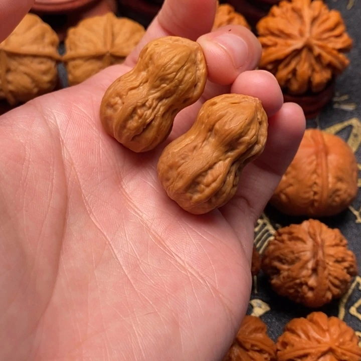 文玩核桃吊坠葫芦