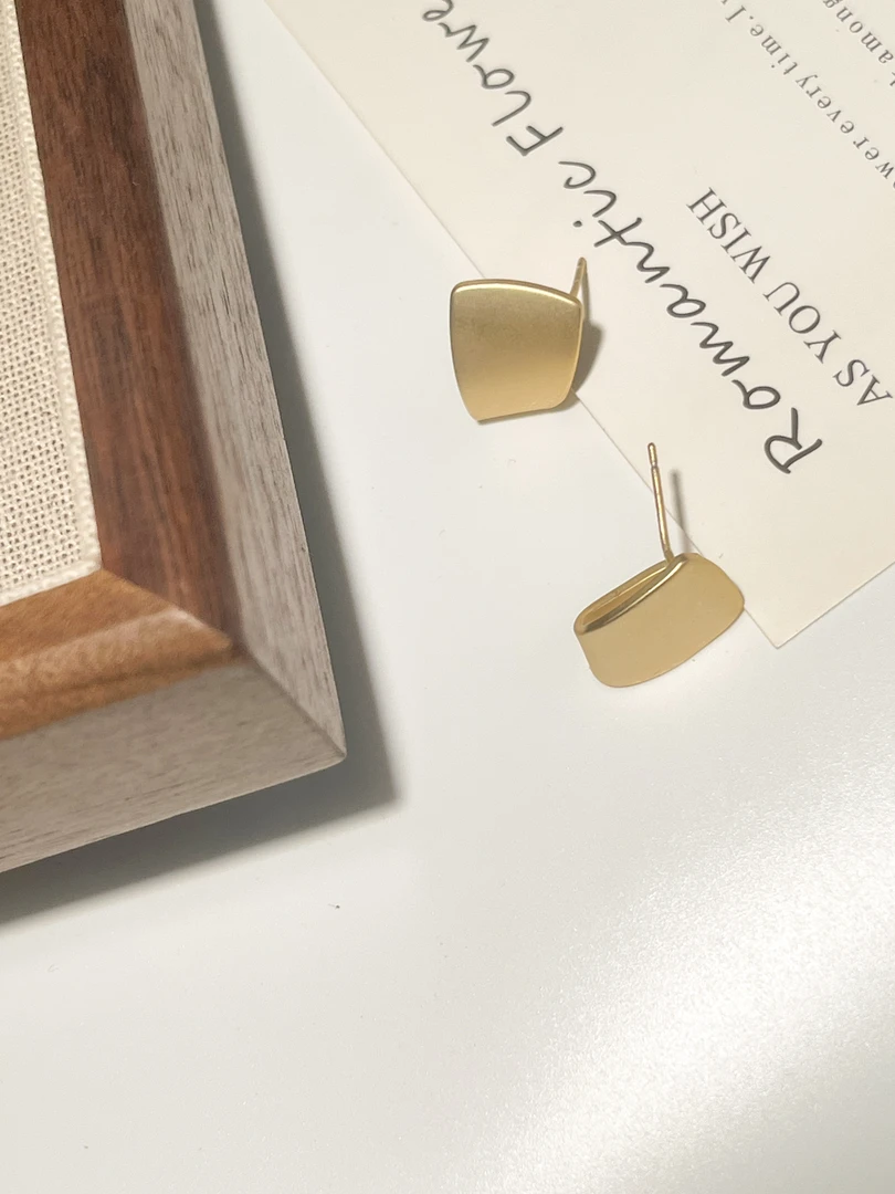 铜合金耳饰 几何欧美素面耳饰2025年新款时尚气质复古港风