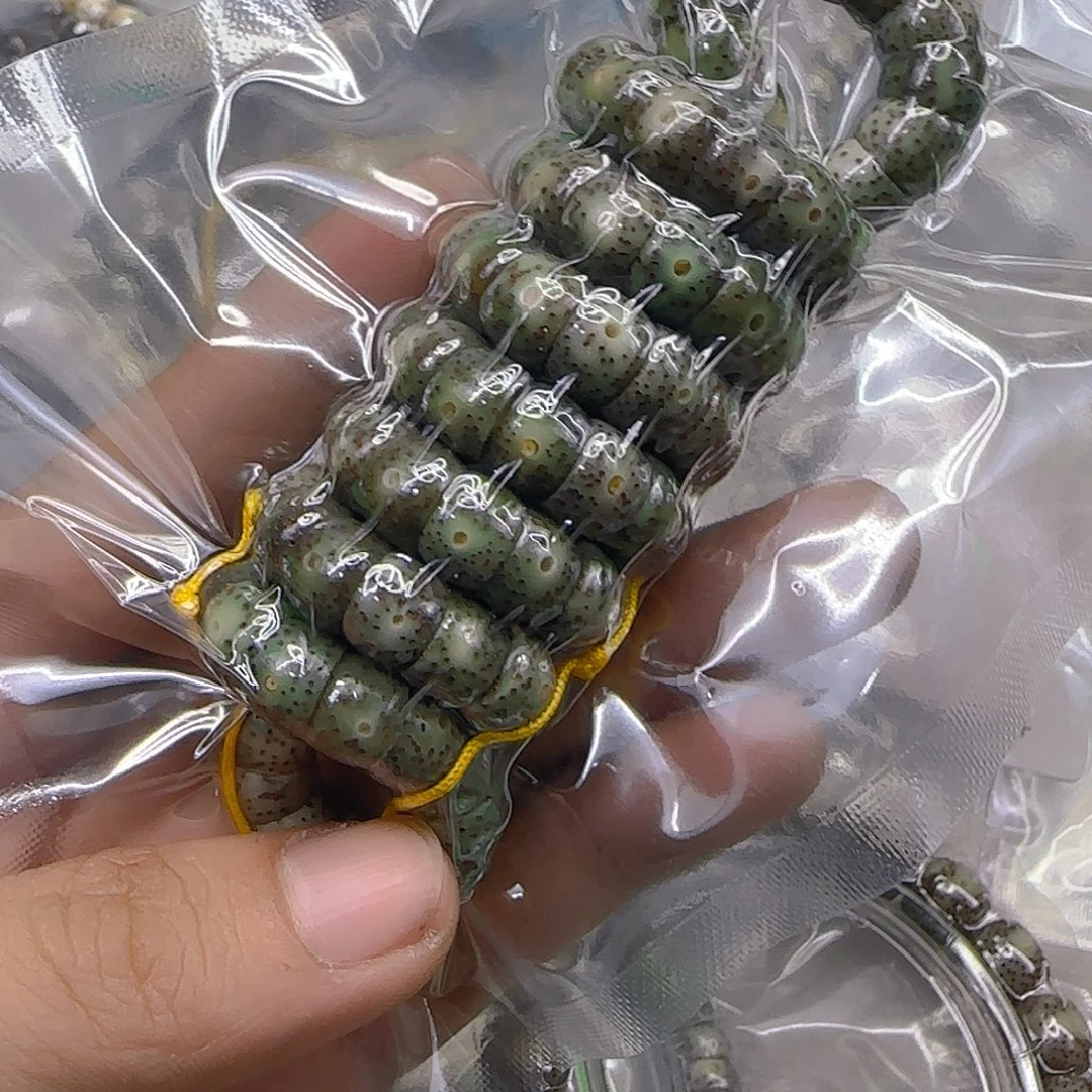 手串星月菩提131傲世绿幽灵猪大肠108-9左右