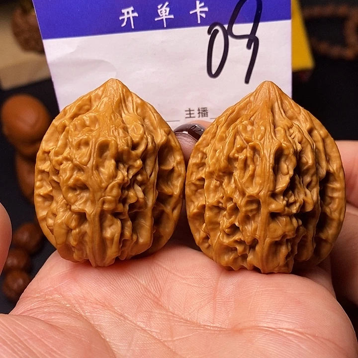 桃核吊坠文玩核桃老树鸡心38全品n