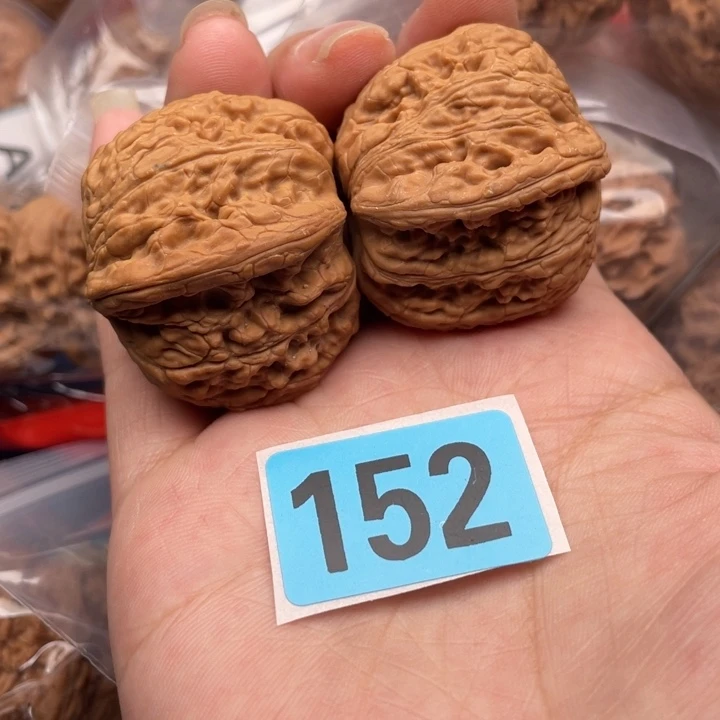 文玩核桃吊坠核桃