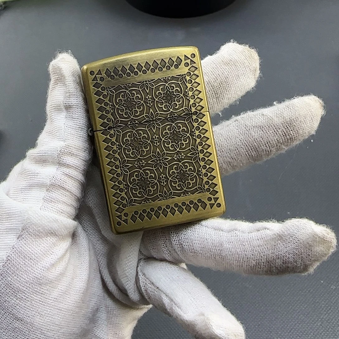 秋***雨日版黄铜3面花纹煤油打火机