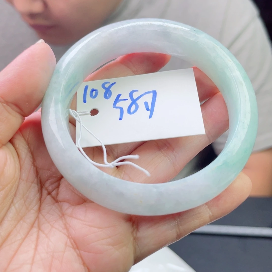 未镶嵌手镯翡翠108
