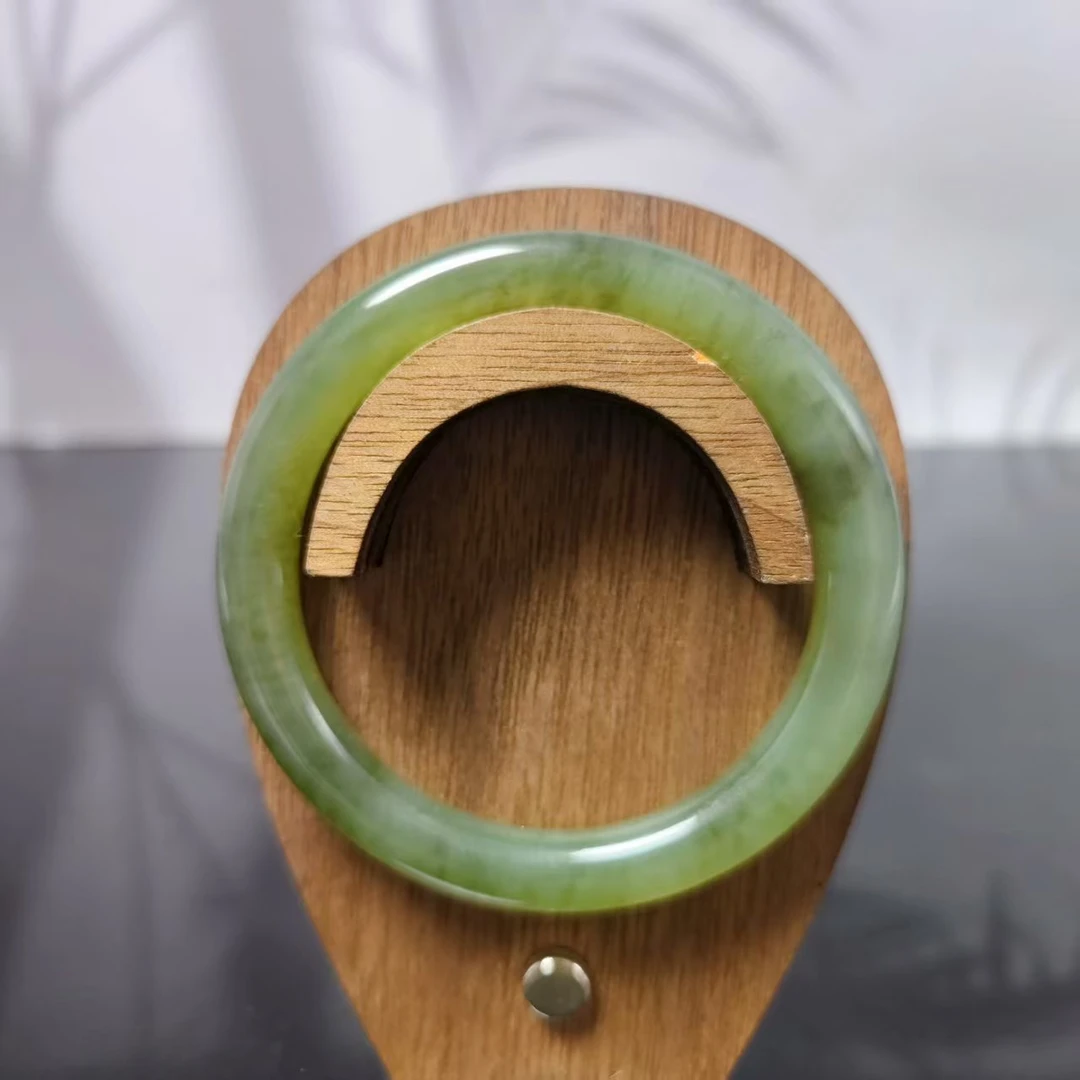 Q和田玉手镯（卡56）2460